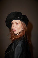 Naomi Beret | Black
