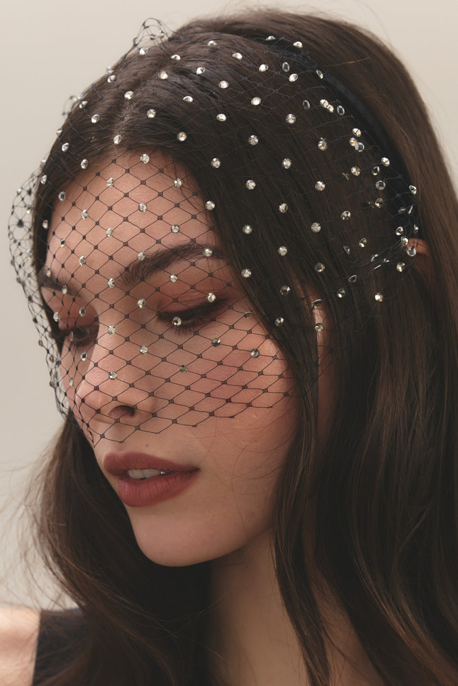 Charlotte Veil | Black