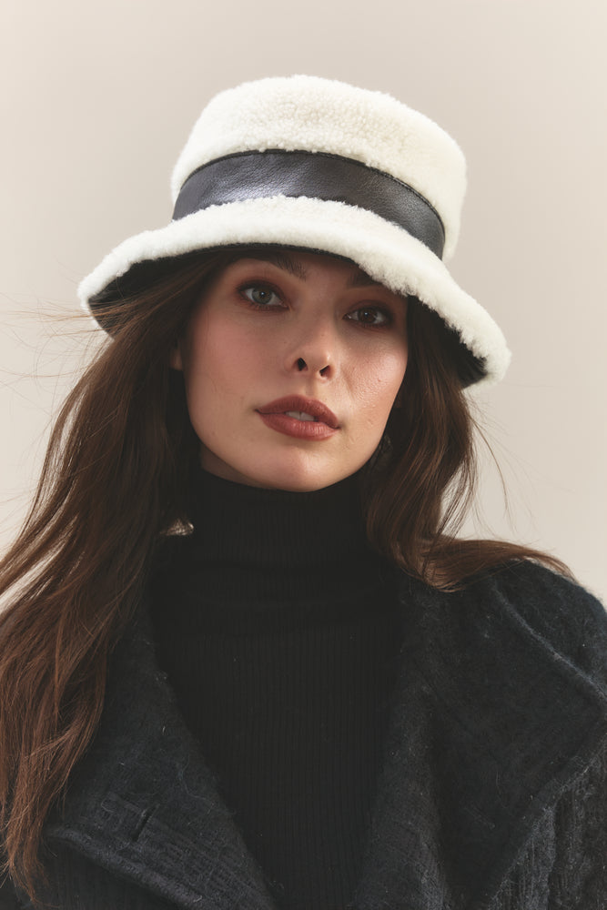 Molly Shearling Bucket Hat