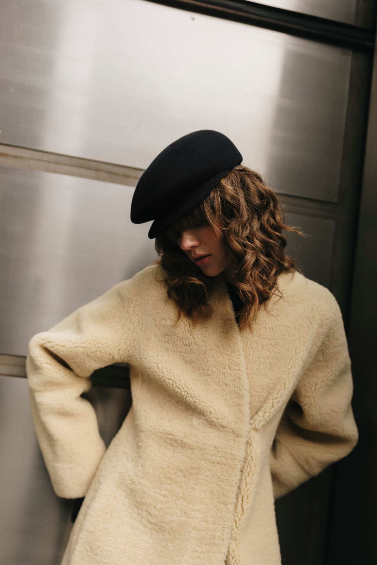 Laurel | Black